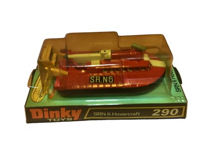 Lot 331 - Dinky diecast Aircraft including Boeing 737 No.717, RAF Dominie No.728, Beechcraft S35 Bonanza No.710 _& SRN 6 Hovercraft No.290, all on bases with bubble pack (4)