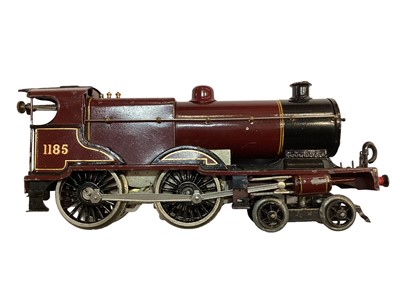 Lot 1864 - Railway Hornby O gauge 4-4-0 No 2 Special locomotive No 1186 boxed. LMS livery.