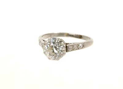 Lot 447 - Diamond single stone ring