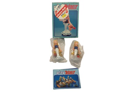 Lot 346 - CEJI Asterix c1980-84 Village Feast Playset No.006205 (box crumpled), Mrs Methusalix No.6207 & Falbala No.6211 (two models in box), both boxed (3)