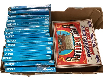 Lot 391 - Atlantic HO Scale May 10th 1889 Great Event a big caravan from Oregon Territory, in sealed box No.1217, plus Far West Story packs