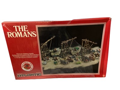 Lot 392 - Atlantic The Romans HO Scale The War Machines:Catapults No.1519 (3)