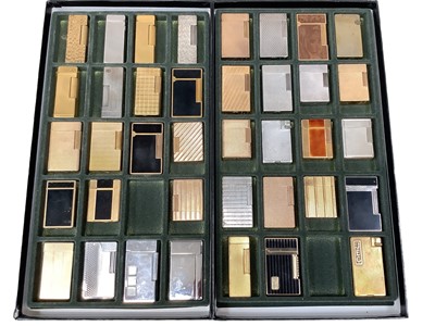 Lot 2424 - Collection of mostly Dunhill and DuPont lighters (2 fitted trays)