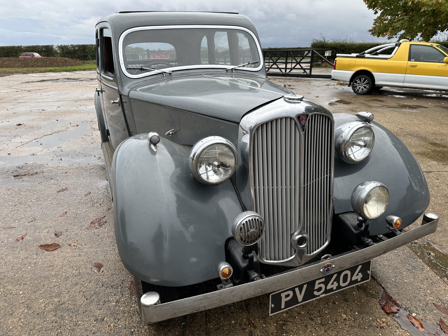Lot 11 - 1938 Rover 12 Saloon, 1479cc engine, reg.