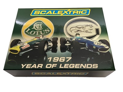 Lot 1915 - Scalextric Limited Edition 1955/7000 Tear of Legends 1967 including Eagle Gurney Westlake V-12 & Lotus Type 49, in display presentaion box C2923A (1)