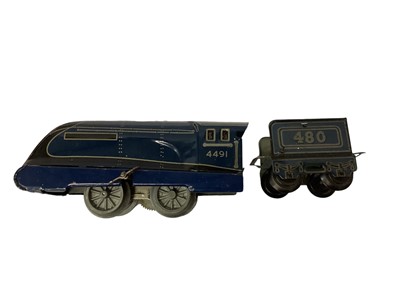 Lot 1900 - Railway tinplate clockwork O gauge selection, OO gauge Silver King locomotive and tender, Dinky unboxed cars and tinplate crane.