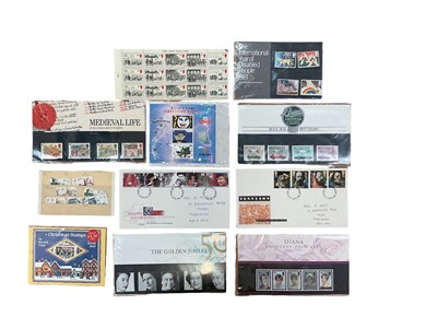 Lot 1401 - Stamps GB accumulation of u/m commemorative FDCs, booklets, PHQ cards, presentation packs, high face value