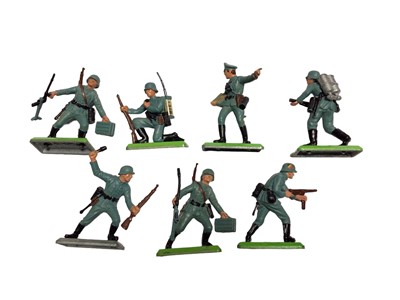Lot 1869 - Britains Deetail WWII including Japanese, Paratroopers & Heavy Machine Gun Jeep with Howitzer, plus German Infantry, some with partial packaging (qty)