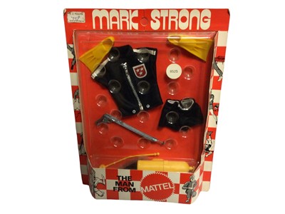 Lot 411 - Mattel 1971 Mark Strong (Big Jim) Skin Diver Outfit, on unpunched card panel with inset blister pack No.8525 (1)