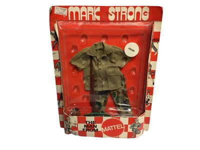 Lot 414 - Mattel 1971 Mark Strong (Big Jim) Jungle Outfit, on unpunched card panel (corners bent) with inset blister pack No.8580 1)