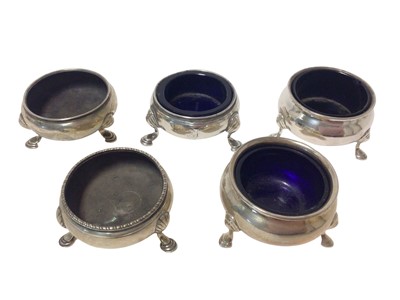 Lot 326 - Five various silver cauldron salts