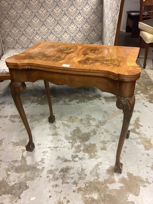 Lot 1213 - 1930s Queen Anne-style walnut card table with shaped top