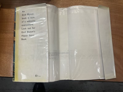 Lot 1594 - Enid Blighton - Five on a Treasure Island, 1942 first edition of the first Famous Five book, facsimile dust jacket