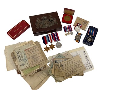 Lot 706 - First World War medal named to 2. Lieut. H. G. Symons, together with Second World War medal group comprising 1939 - 1945 Star, France and Germany Star and War medal, another Second World War wa...