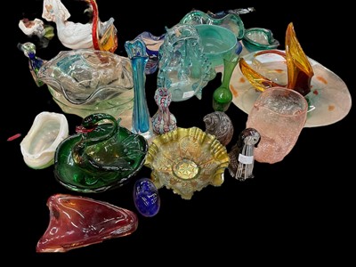 Lot 1234 - Collection of coloured glassware