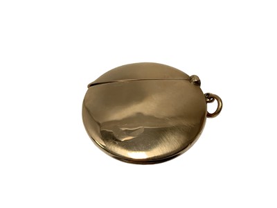 Lot 31 - Edwardian gold 15ct Vesta case (Chester 1906), of circular form 42mm diameter, 15.6grams