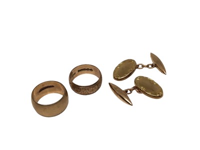 Lot 69 - Pair of 9ct gold cufflinks and two 9ct gold wedding rings