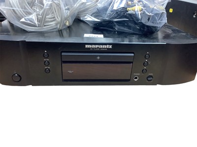 Lot 2224 - Marantz PM 7200 amplifier and CD player (2)