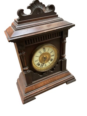 Lot 34 - Early 20th century wooden cased mantel clock, by Ansonia