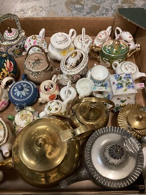 Lot 1251 - Collection of miniature teapots including Spode and Coalport, together with three larger Doulton stoneware teapots and two Wedgwood teapots (qty)