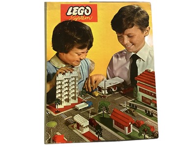 Lot 2037 - Box of 1950/60s Lego in original box with board for building on