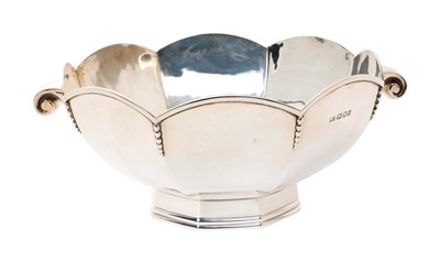 Lot 287 - Art Deco silver octagonal fruit bowl by Mappin & Webb