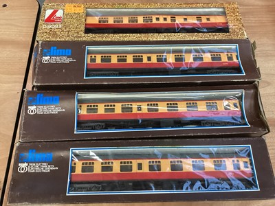 Lot 1797 - Lima O Gauge 0-6-0 LMS tender locomotive 4683, with rolling stock and carriages plus track (2 boxes)