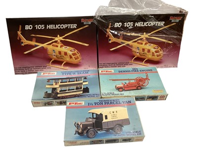 Lot 1783 - Selection of military model kits and Armoured Knight Series, mostly boxed (1 box)