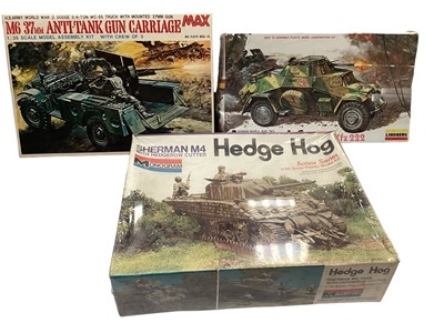 Lot 1783 - Selection of military model kits and Armoured Knight Series, mostly boxed (1 box)