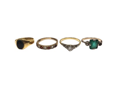 Lot 136 - Diamond single stone ring in yellow metal setting, 9ct gold gem set ring, 9ct gold bloodstone signet ring and one other paste set ring (4)