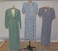 Lot 3048 - Six ladies' 1930s / 1940s vintage day dresses -...