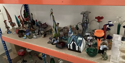 Lot 1289 - Large collection of coloured glassware including art glass animals (1shelf)