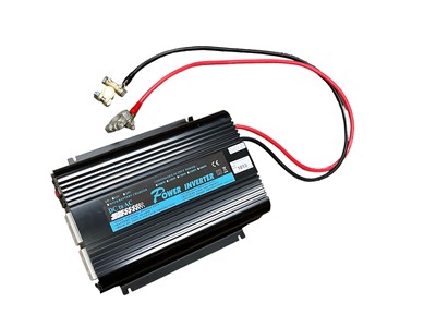 Lot 1013 - DC to AC Power Inverter