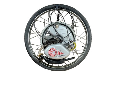 Lot 1015 - Cyclemaster 32cc/auto cycle wheel