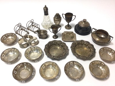 Lot 392 - Selection of miscellaneous silver and white metal