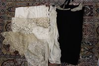 Lot 3105 - Antique and vintage lace items - including...