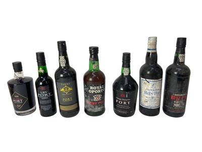 Lot 308 - Fifteen bottles, assorted port, some vintage