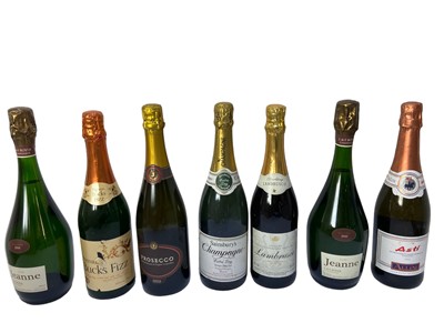 Lot 310 - Fourteen bottles, champagnes, sparkling and fizzy wines to include a bottle of Moët