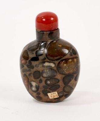 Lot 894 - Chinese Qing pudding stone snuff bottle and stopper