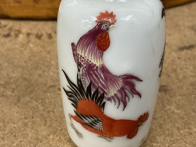 Lot 901 - Chinese famille rose porcelain snuff bottle, possibly Imperial, Guangxu mark and of the period