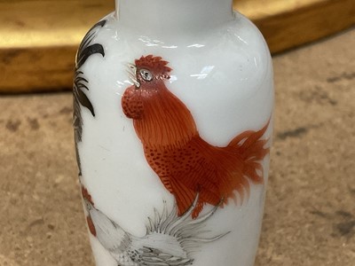 Lot 901 - Chinese famille rose porcelain snuff bottle, possibly Imperial, Guangxu mark and of the period