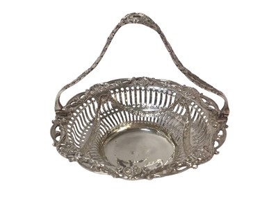 Lot 293 - George III silver épergne basket