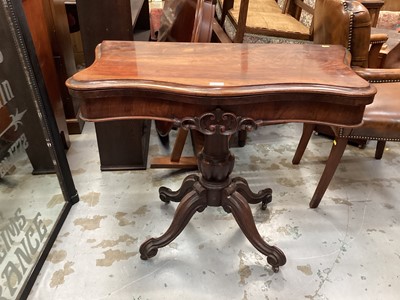 Lot 1225 - Mid Victorian rosewood card table