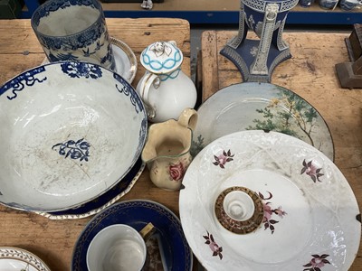 Lot 75 - 18th / 19th century English ceramics