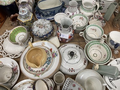 Lot 77 - Large collection of decorative ceramics