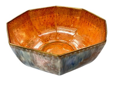 Lot 146 - Wedgwood Dragon lustre octagonal bowl