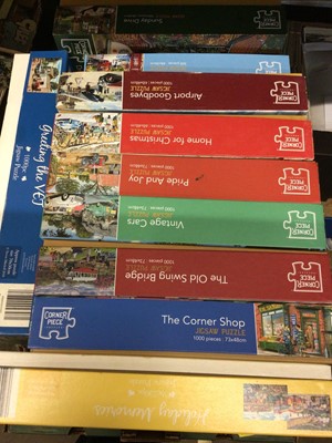 Lot 191 - Box of various jigsaws (10)