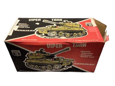 Lot 120 - Cherilea Big 12 Series Viper Tank, boxed (taped ends & crumpled) No.2629 (1)