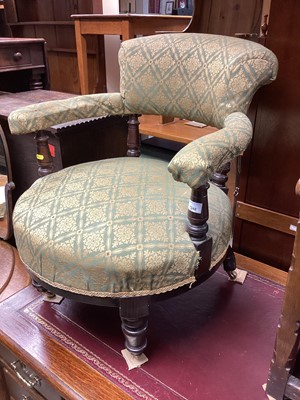 Lot 1248 - Late Victorian tub chair on turned legs and monks chair