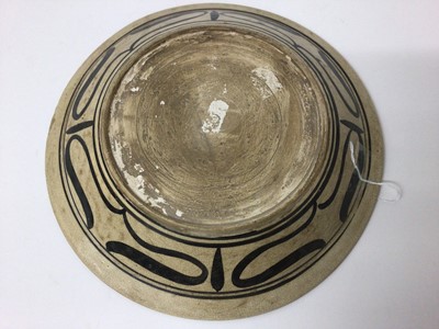 Lot 132 - Antique, possibly 15th/16th century, Thai Kalong bowl with crow motif decoration